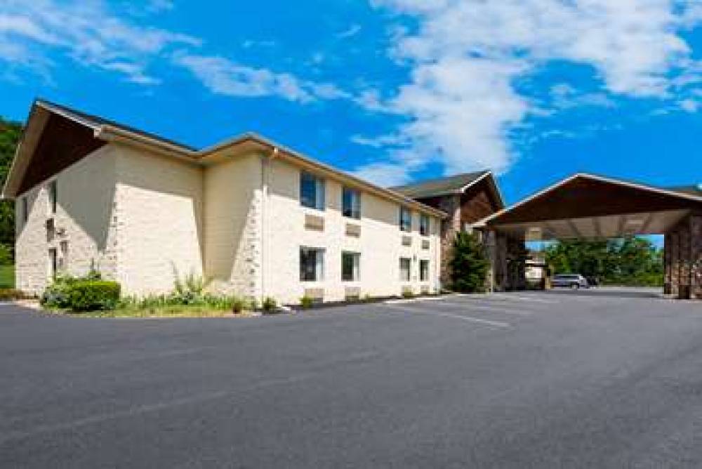 SureStay Plus By Best Western Berkeley Springs 2