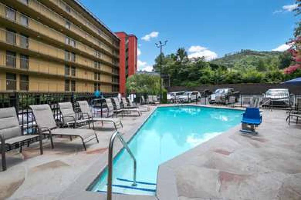 SureStay Plus By Best Western Gatlinburg 10