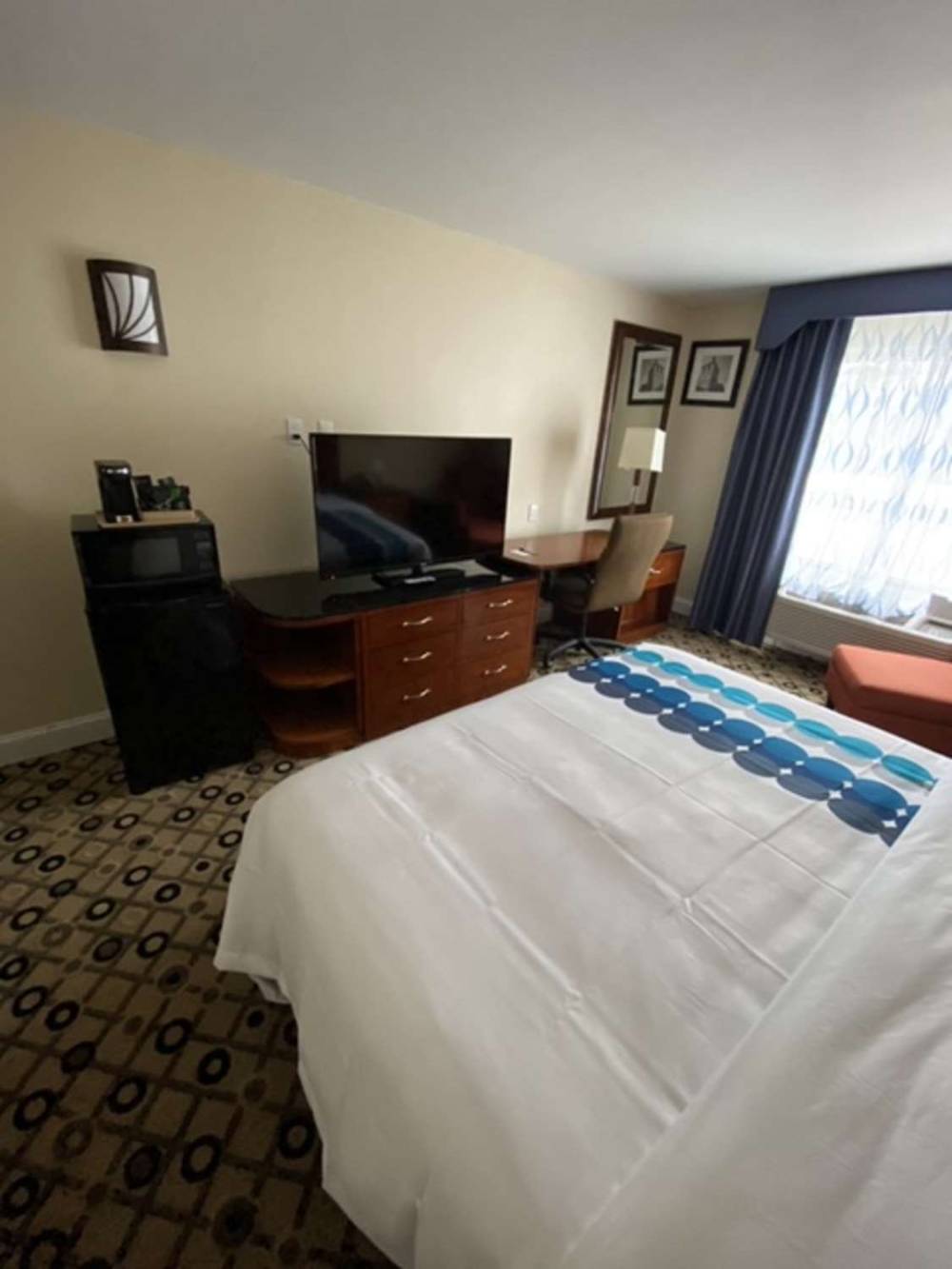 SureStay Plus Hotel By Best Western Atlanta Airport South 3