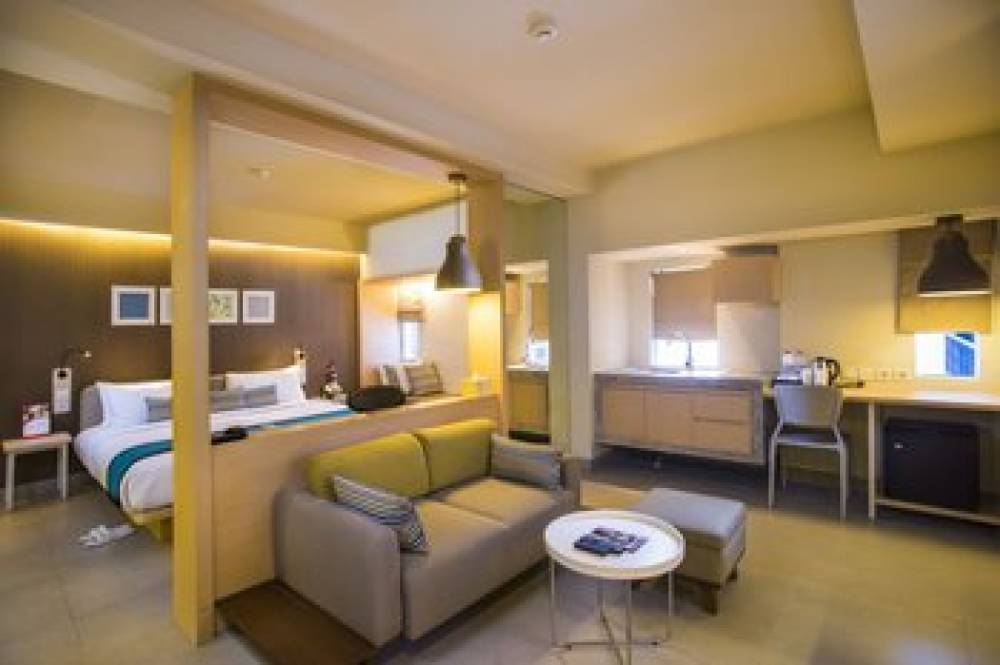 SWISS-BELINN LEGIAN 7