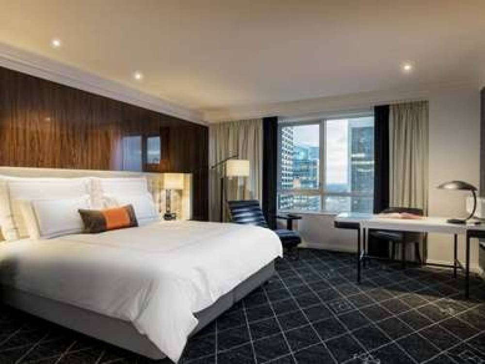 Swissotel Sydney  5