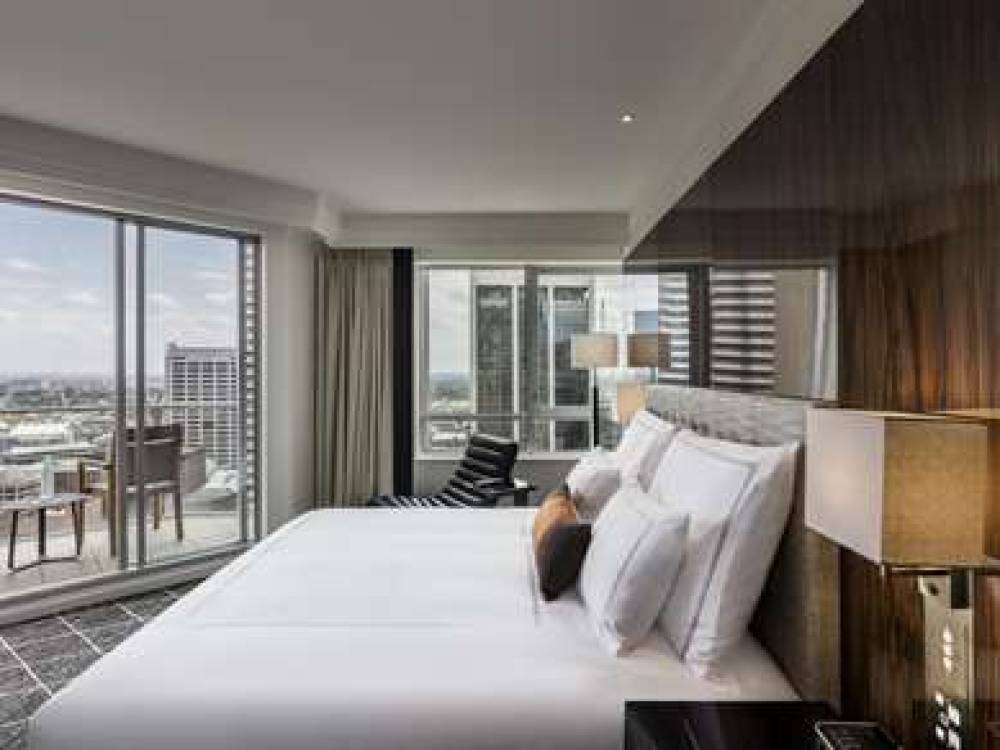 Swissotel Sydney  4