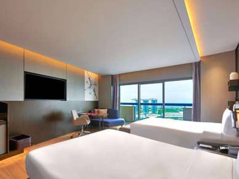 Swissotel The Stamford Singapore 3