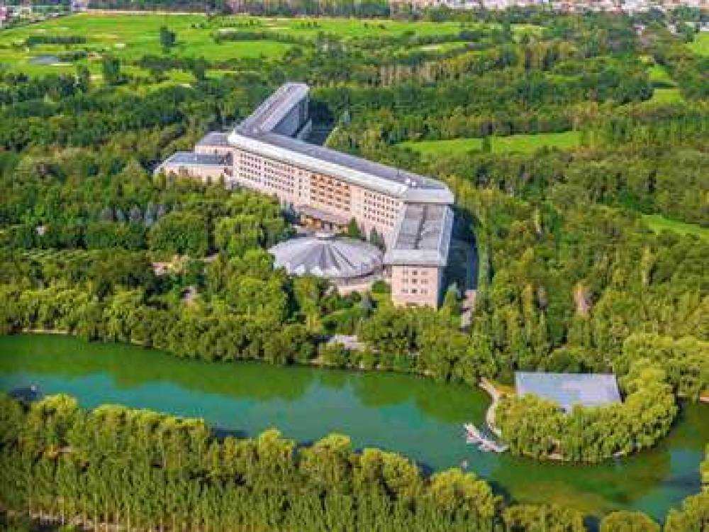 Swissotel Wellness Resort Alatau Almaty 1