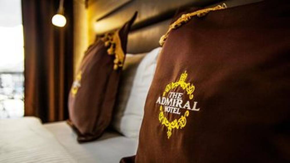 THE ADMIRAL HOTEL 9