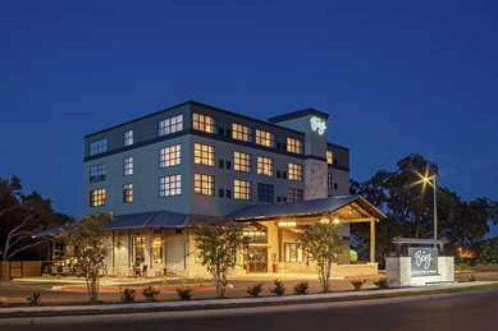 The Bevy Hotel Boerne Doubletree