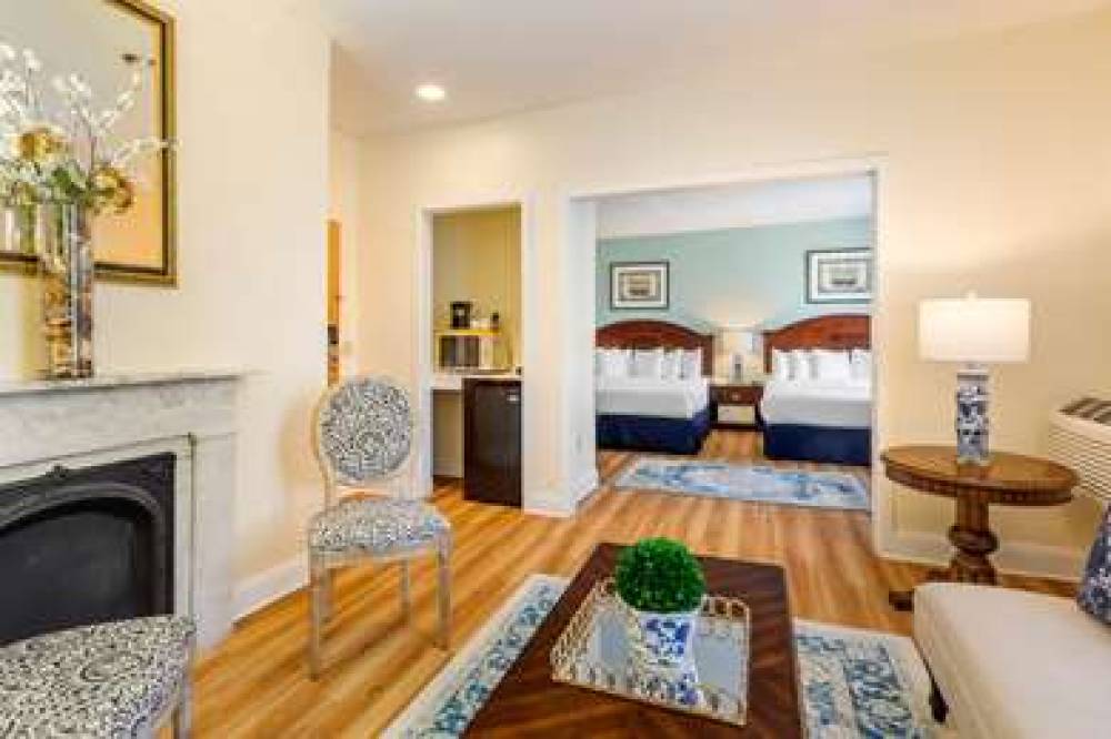 The Carriage House Inn, Ascend Hotel Collection 4