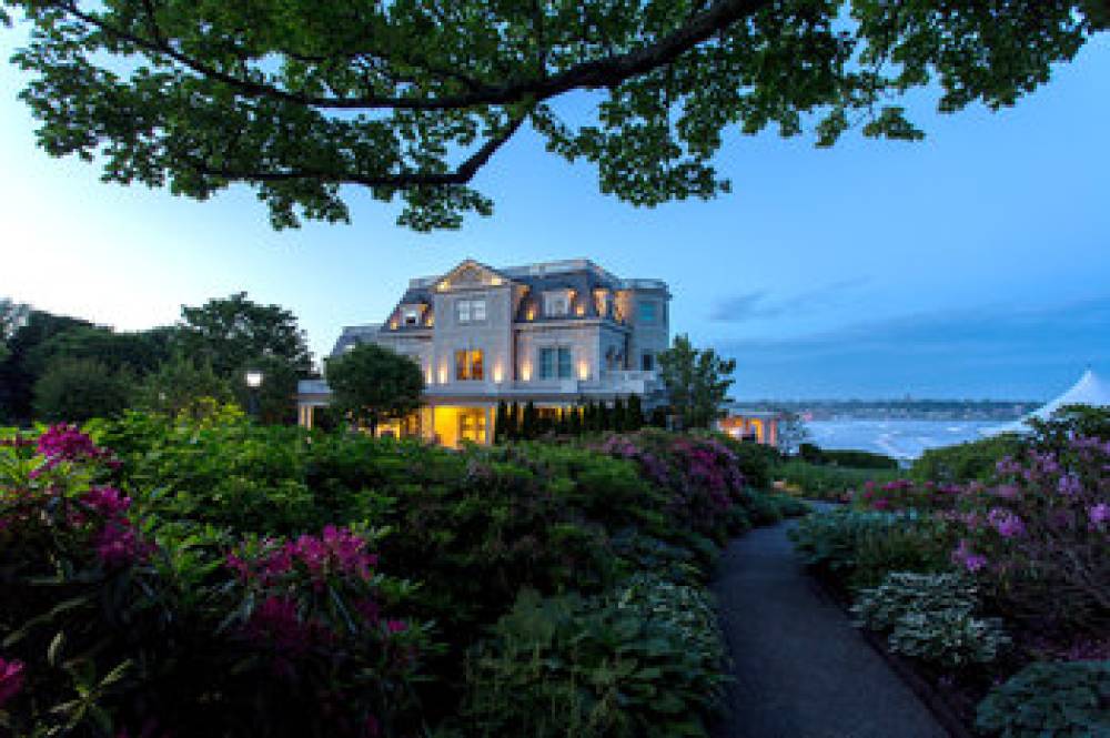 THE CHANLER AT CLIFF WALK 8