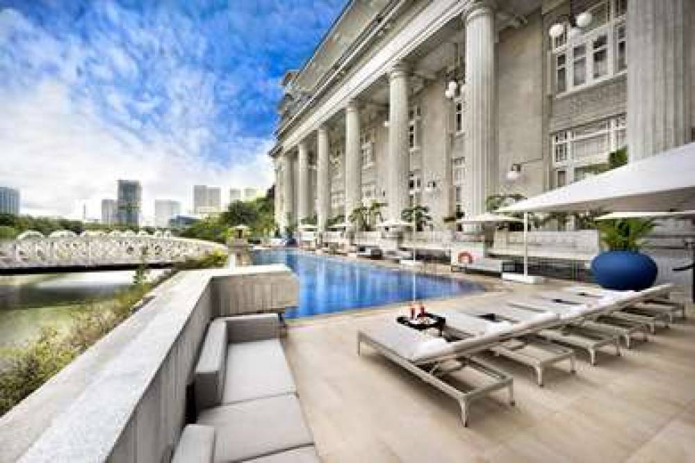 The Fullerton Hotel Singapore 8