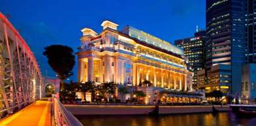 The Fullerton Hotel Singapore 3