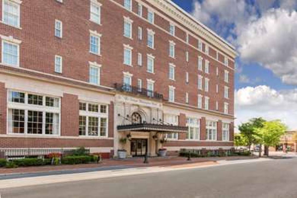 The George Washington A Wyndham Grand Hotel 2