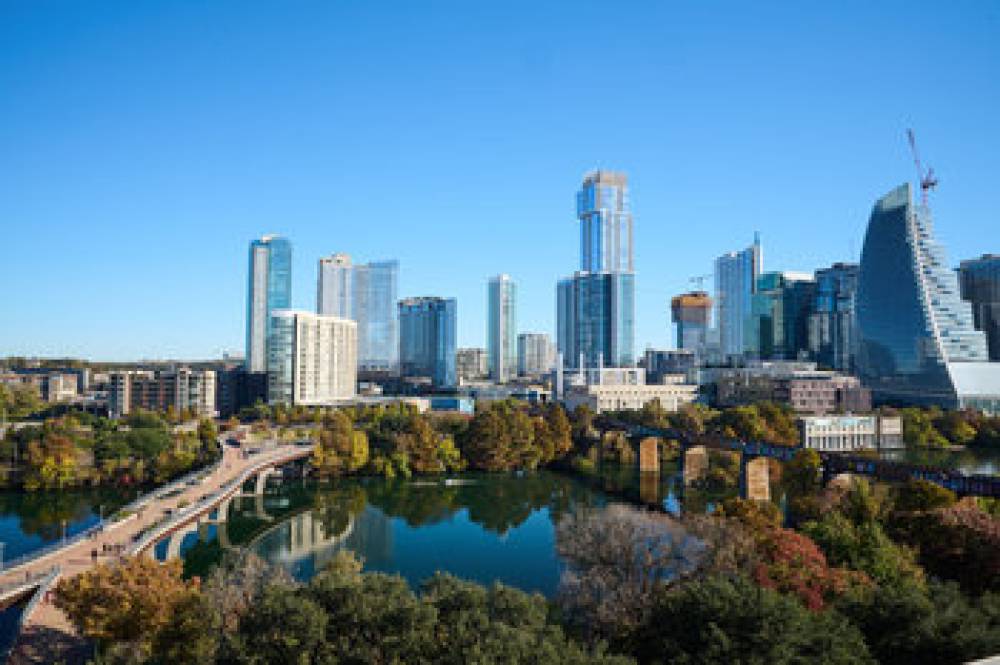 THE LOREN AT LADY BIRD LAKE 4