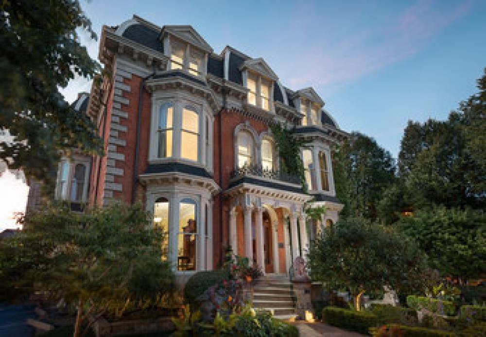 THE MANSION ON DELAWARE AVENUE 5