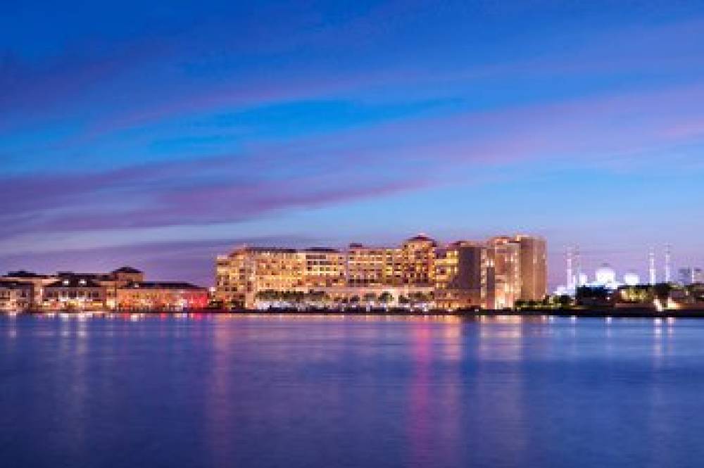 The Ritz Carlton Abu Dhabi Grand Canal