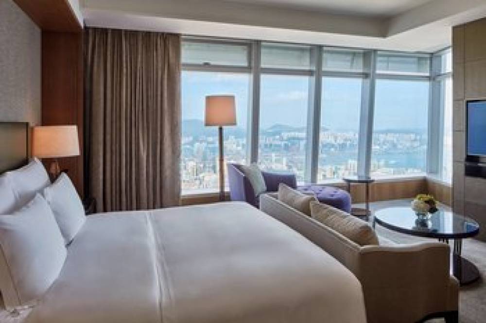 The Ritz-Carlton Hong Kong 4