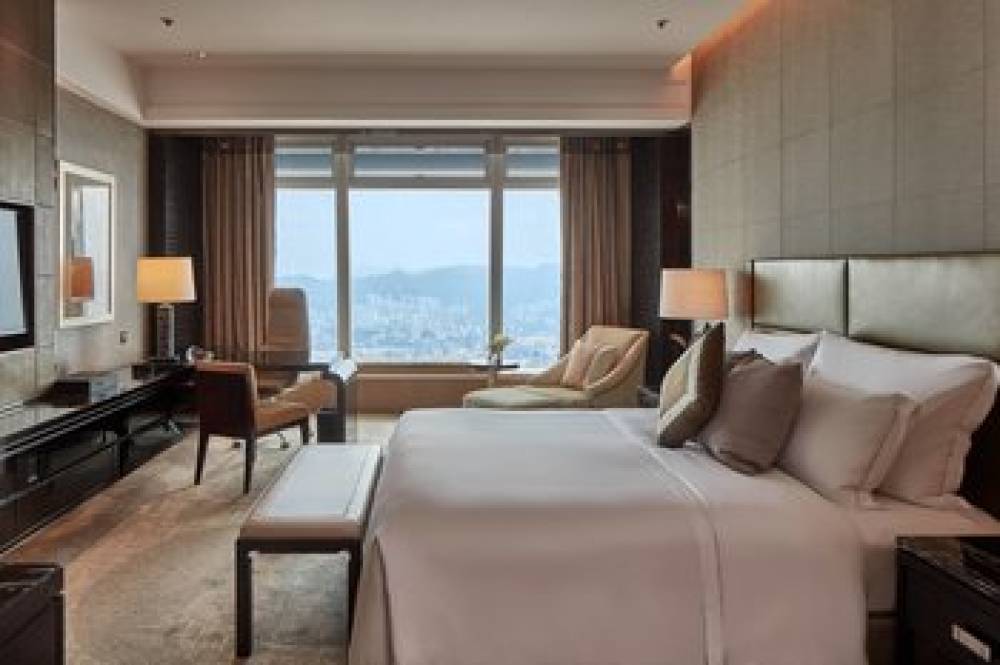 The Ritz-Carlton Hong Kong 5