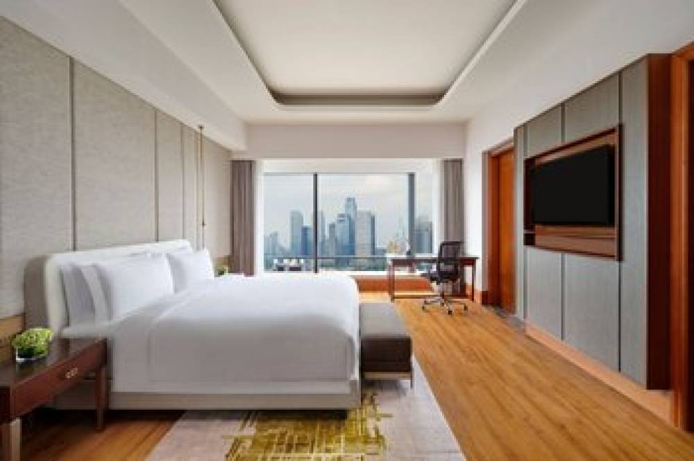 The Ritz-Carlton Jakarta Mega Kuningan 5