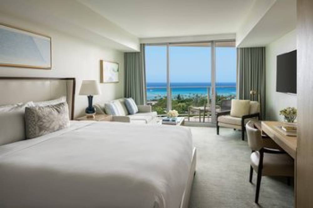 The Ritz-Carlton Residences Waikiki Beach 4