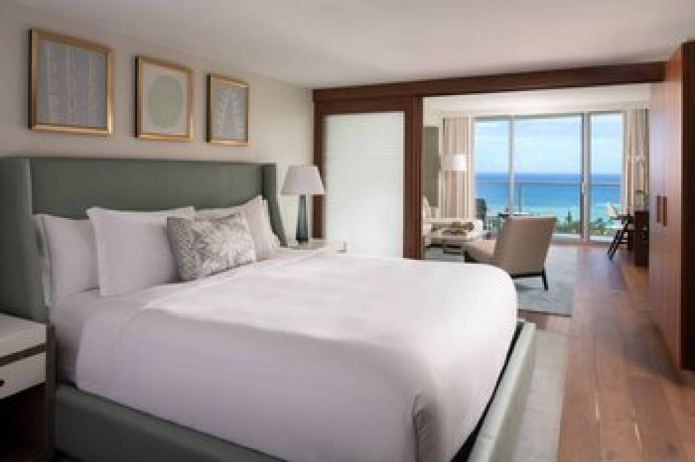 The Ritz-Carlton Residences Waikiki Beach 5