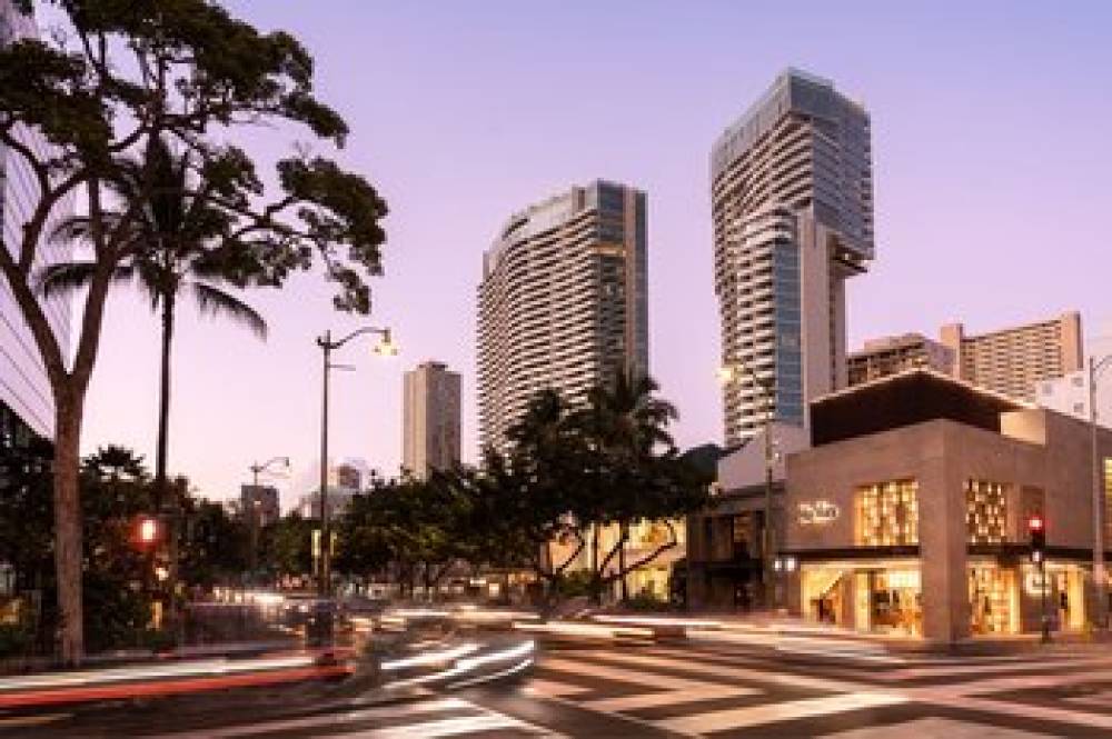 The Ritz-Carlton Residences Waikiki Beach 2