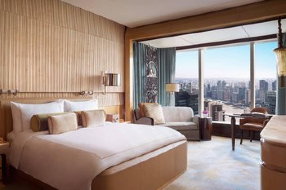 The Ritz-Carlton Shanghai Pudong 5