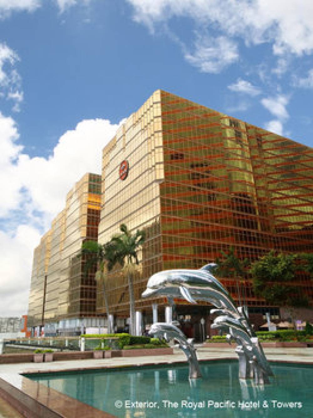 THE ROYAL PACIFIC HOTEL TOWERS 3