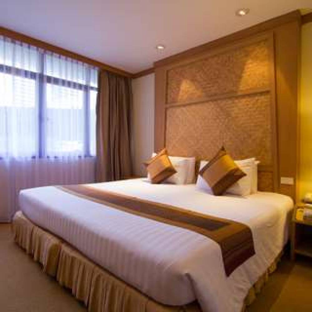 THE TARNTAWAN HOTEL SURAWONG 7