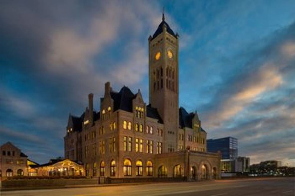 The Union Station Nashville Yards Autograph Collection 4