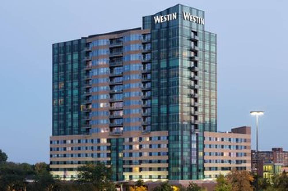 The Westin Edina Galleria 4