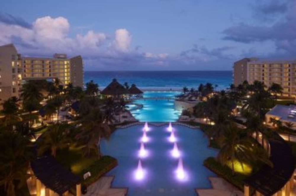 The Westin Lagunamar Ocean Resort Villas And Spa Cancun 2