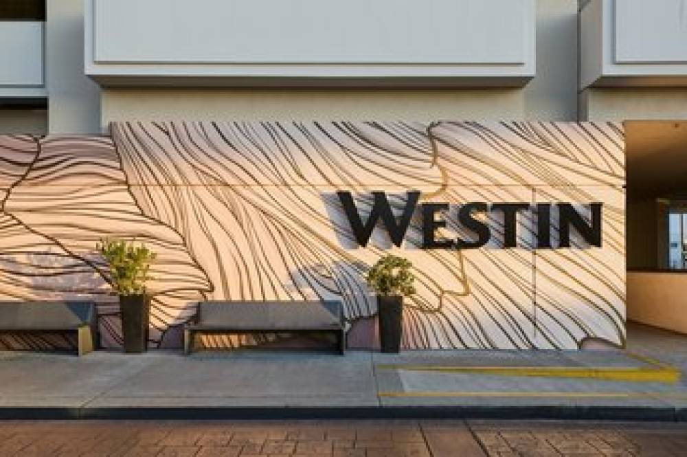 The Westin Los Angeles Airport 6