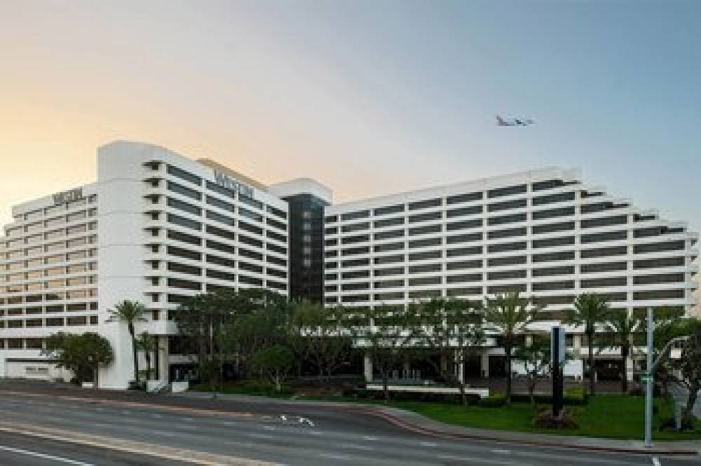 The Westin Los Angeles Airport 4