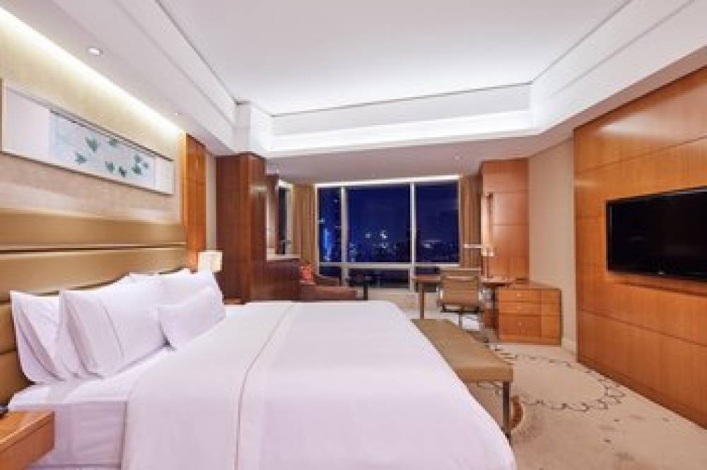 The Westin Nanjing Xuanwu Lake 5