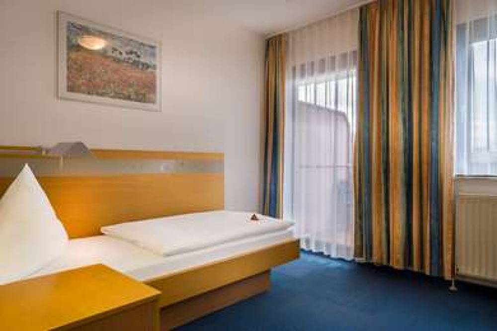 TOP Acora Hotel Und Wohnen Karlsruhe 5