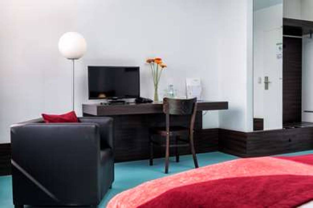 TOP EMBRACE Hotel Grenzfall Berlin 6