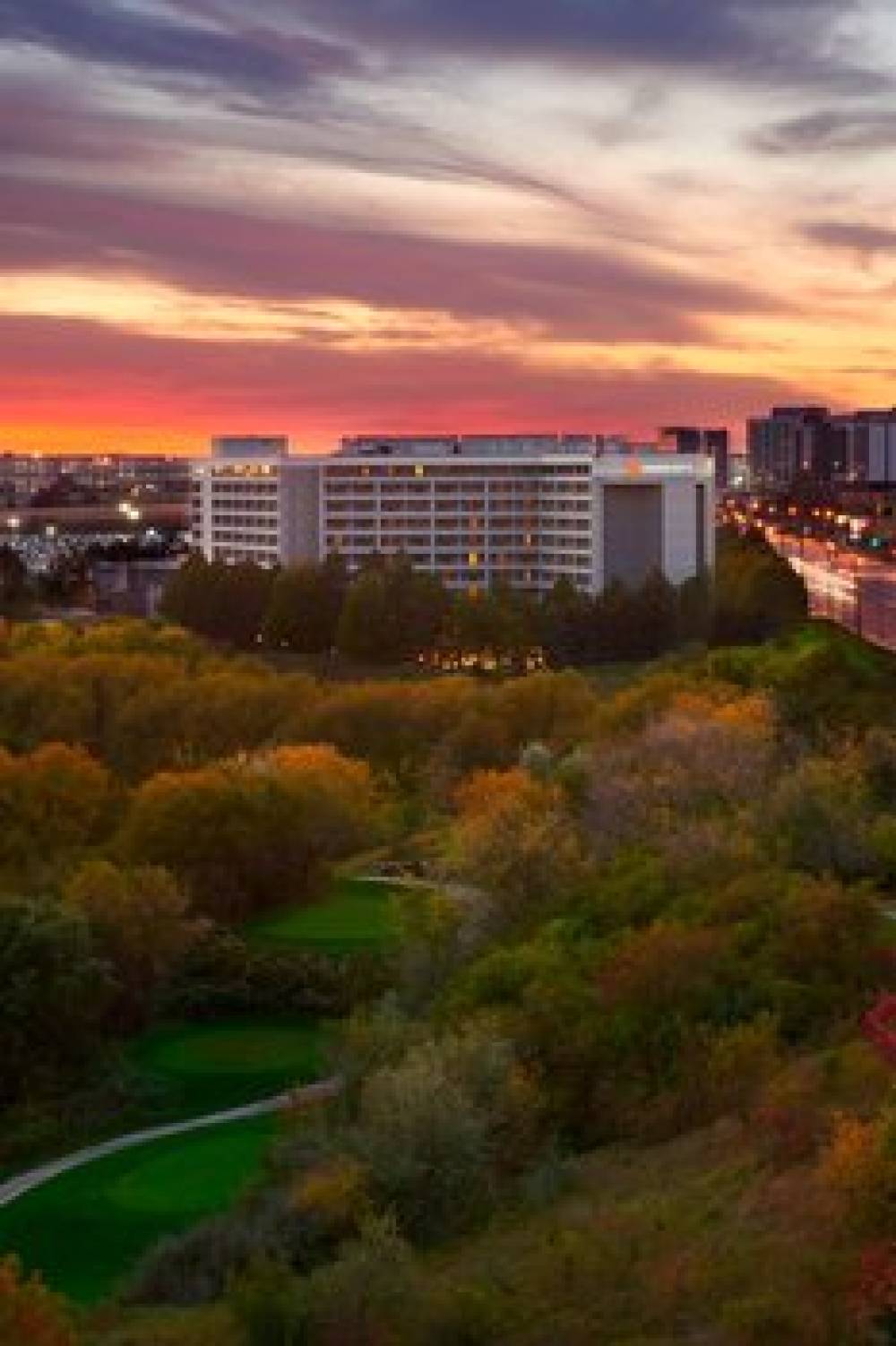 Toronto Airport Marriott Hotel 4