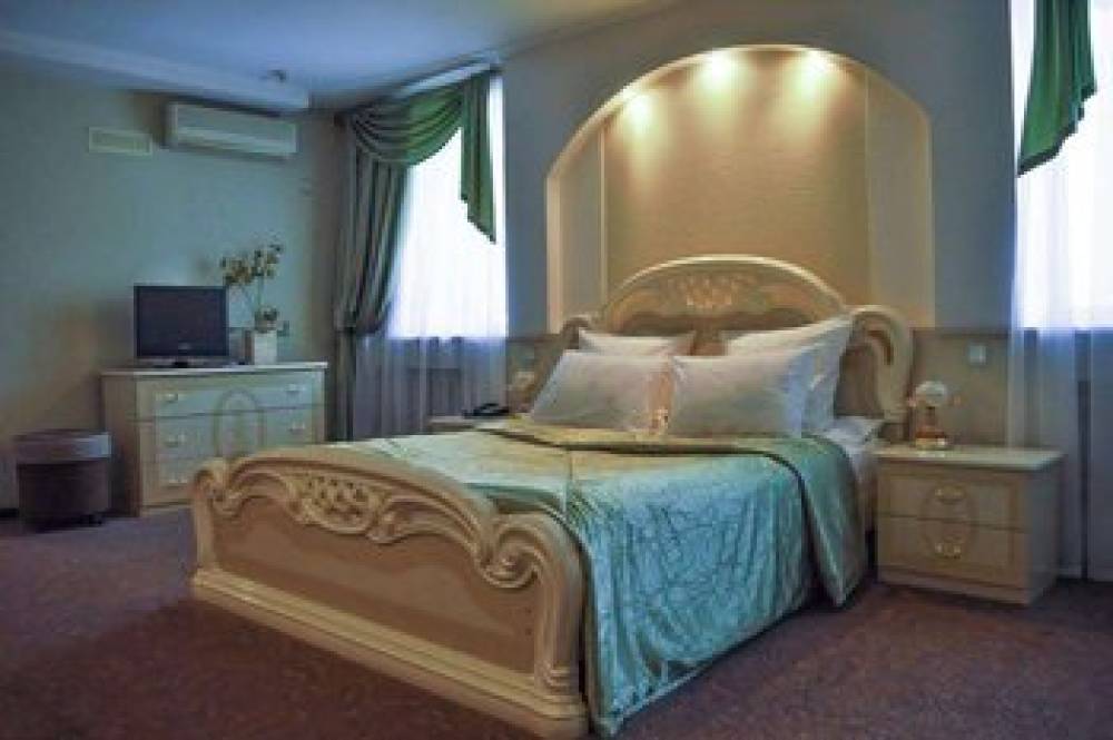 TOURIST HOTEL GOMEL 4