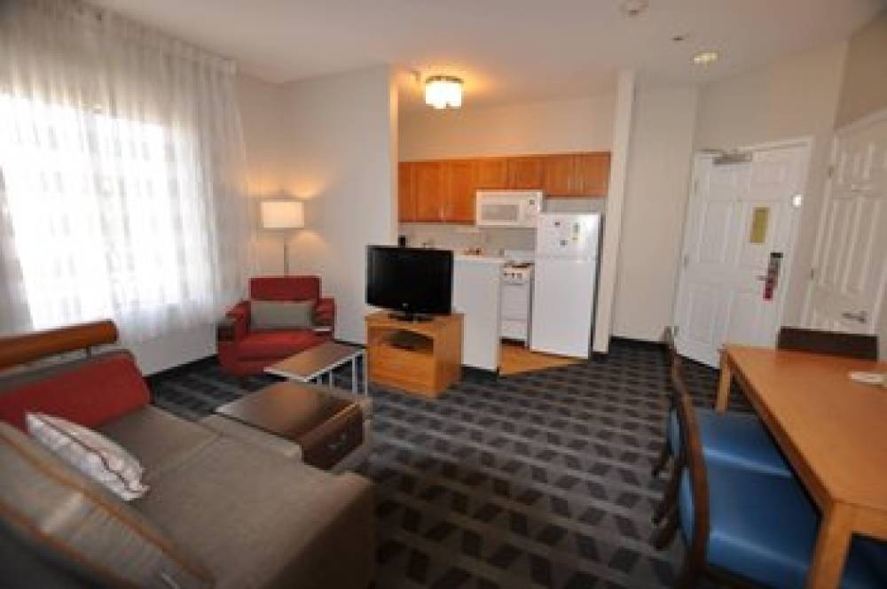 TownePlace Suites By Marriott Albuquerque Airport 9