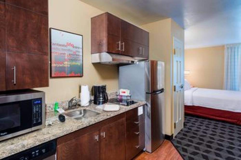 TownePlace Suites By Marriott Atlanta Kennesaw 7