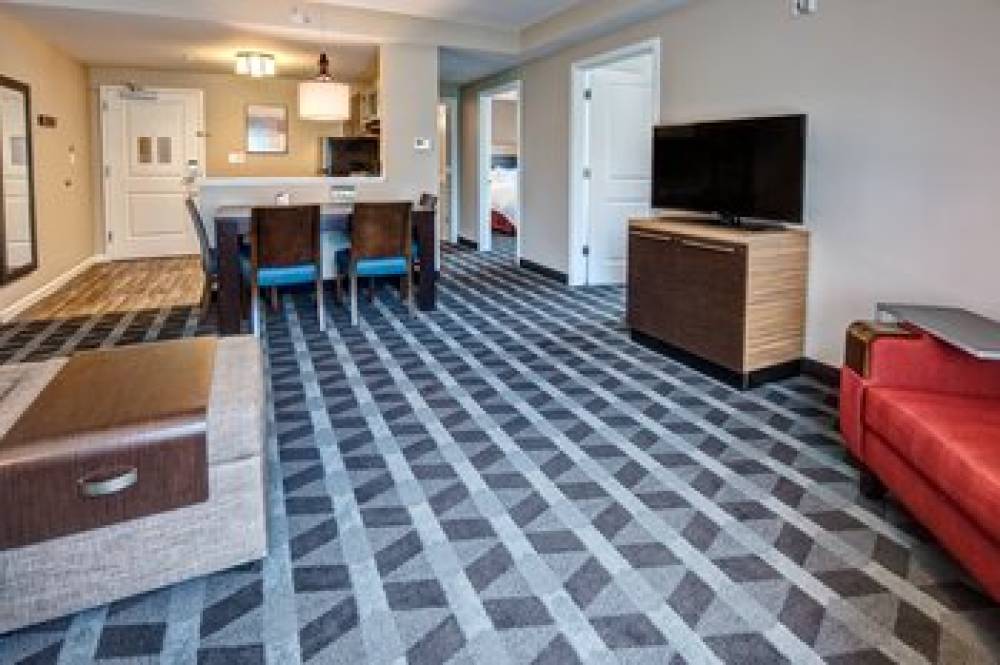 TownePlace Suites By Marriott Auburn 10