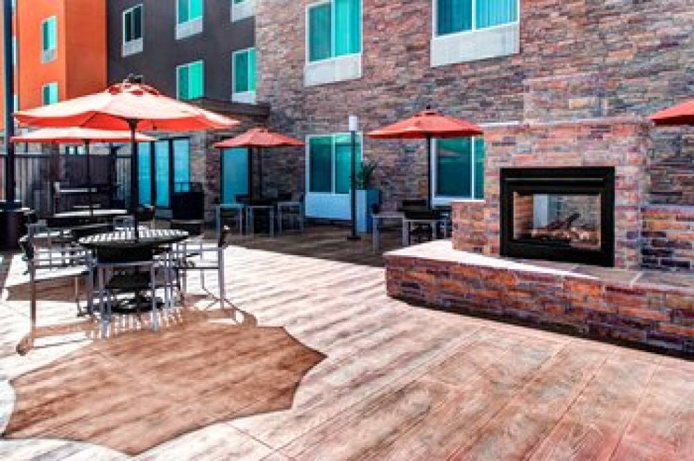 Towneplace Suites By Marriott Bakersfield West