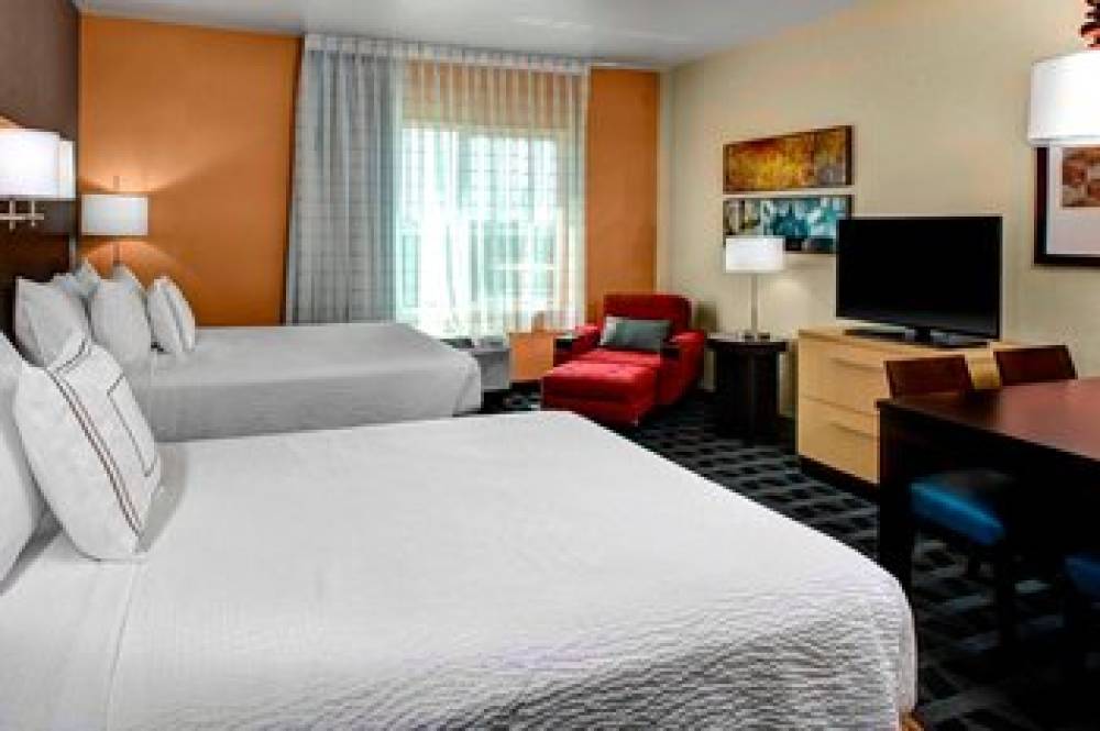 TownePlace Suites By Marriott Bakersfield West 10