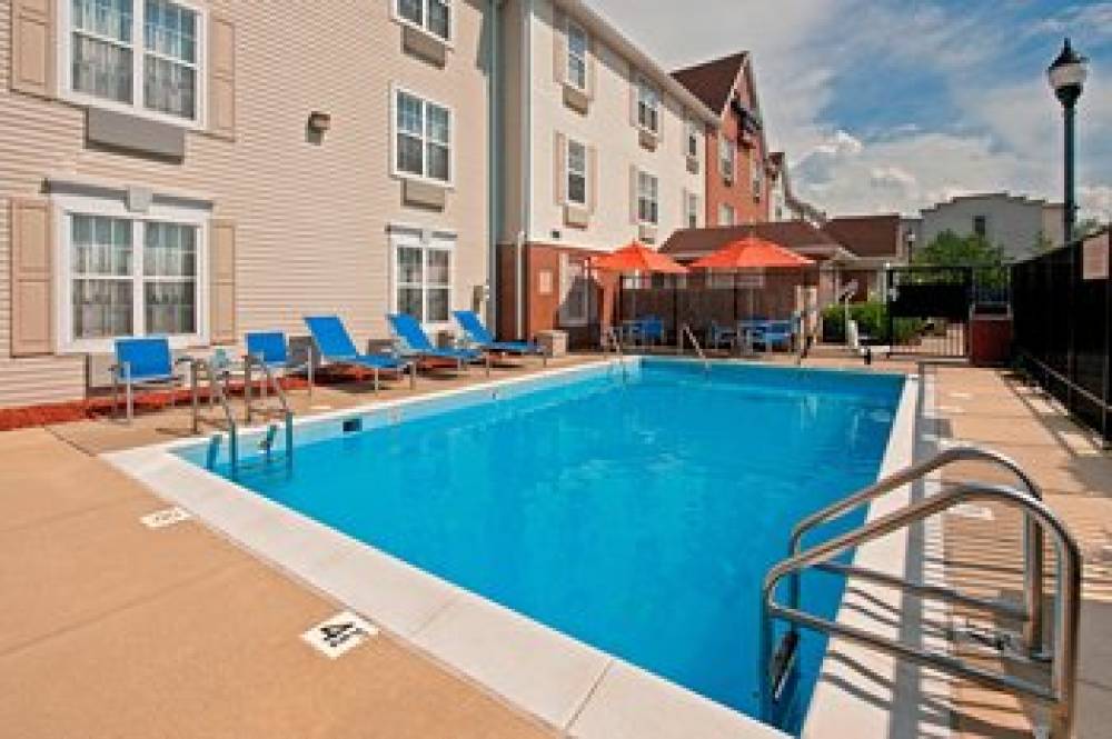 TownePlace Suites By Marriott Bloomington 1