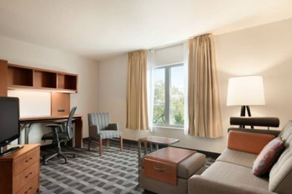 TownePlace Suites By Marriott Boca Raton 6