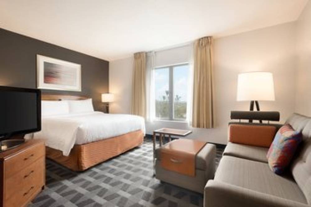 TownePlace Suites By Marriott Boca Raton 3