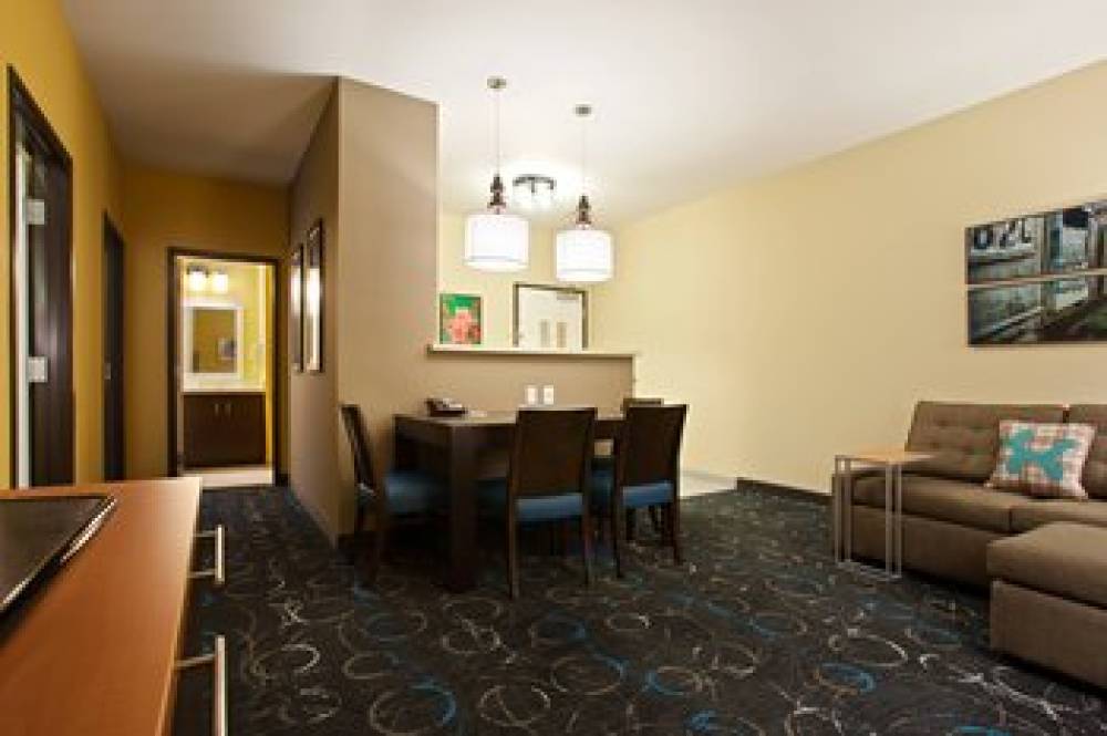 TownePlace Suites By Marriott Carlsbad 9