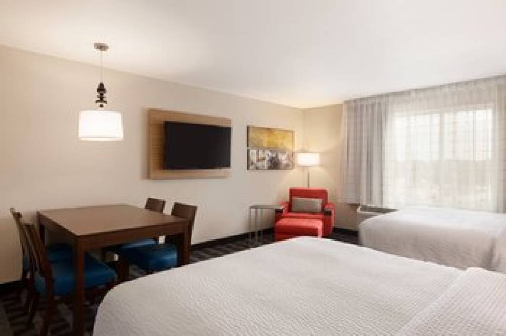 TownePlace Suites By Marriott Cedar Rapids Marion 9