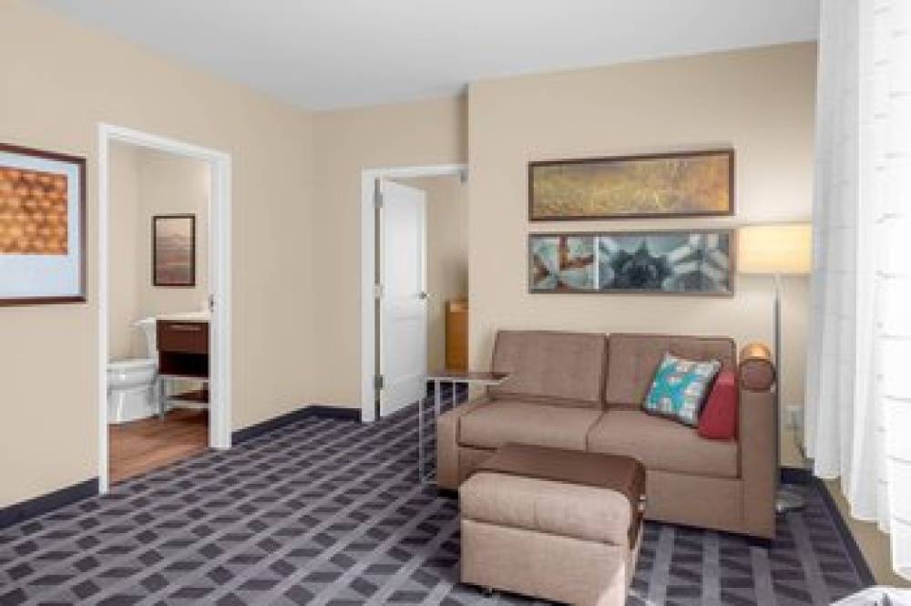 TownePlace Suites By Marriott Cincinnati Fairfield 8