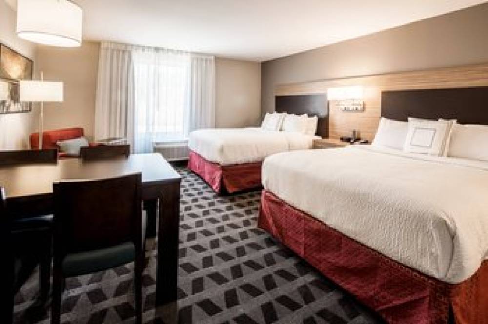 TownePlace Suites By Marriott Cleveland 10