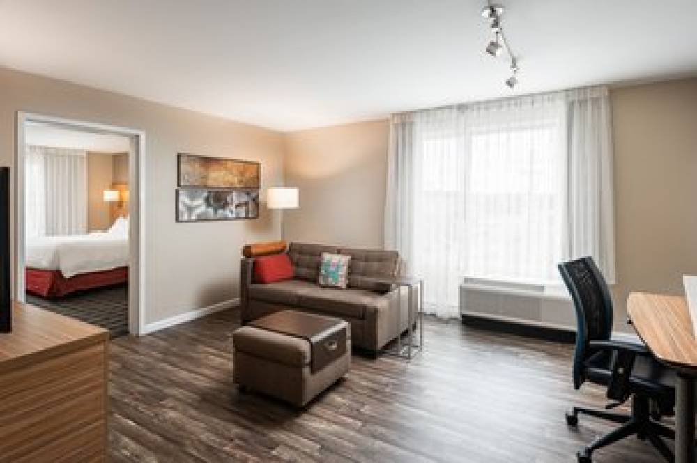 TownePlace Suites By Marriott Cleveland 8